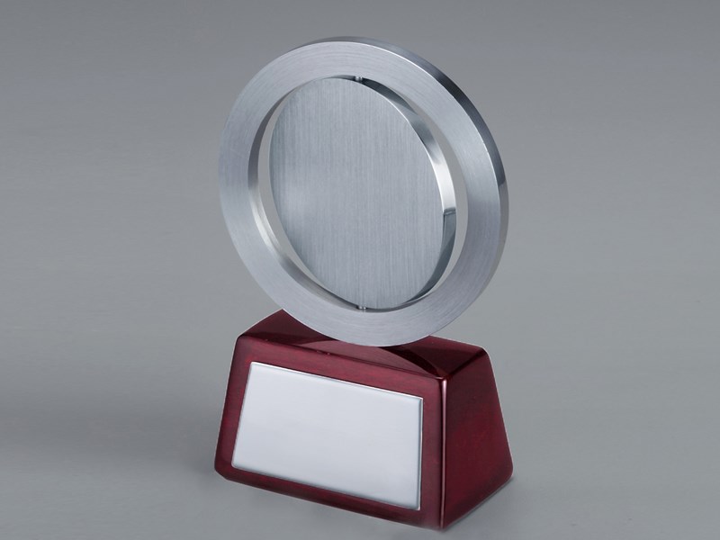  Rotating Silver Disc
