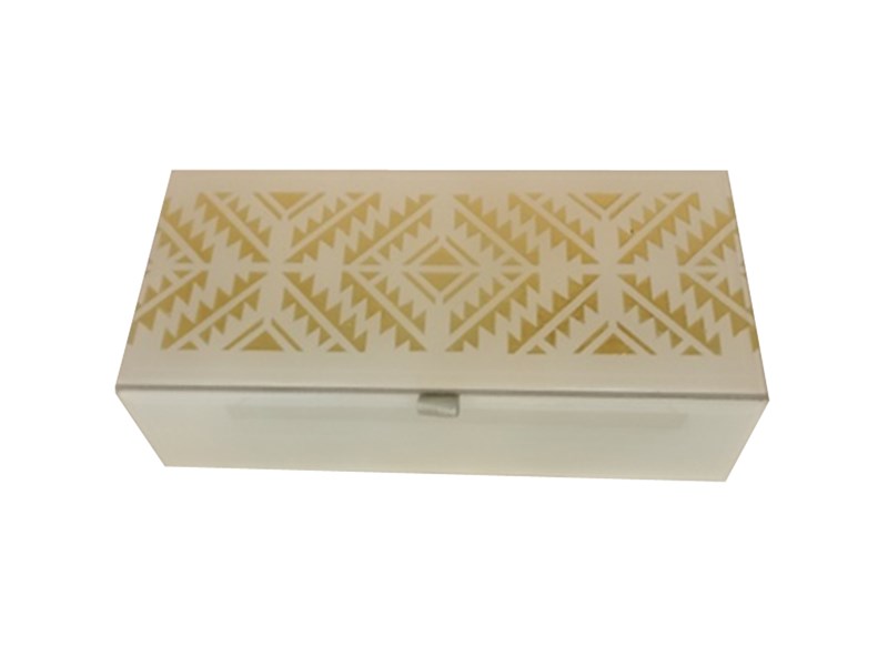 Premium Traditional Box